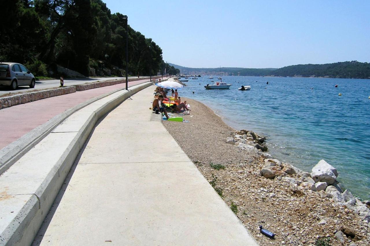 Double Room Mali Losinj 7953B 외부 사진