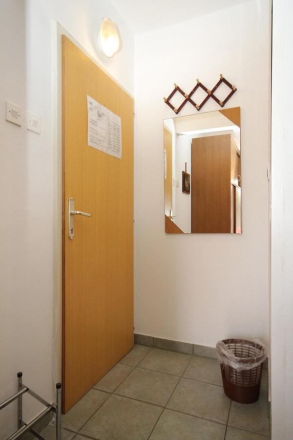 Double Room Mali Losinj 7953B 외부 사진